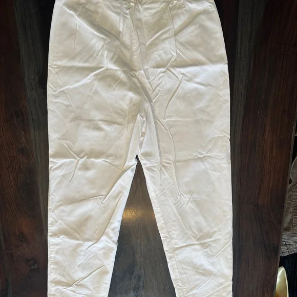 Liz Claiborne White Trousers - Picture 5 of 5